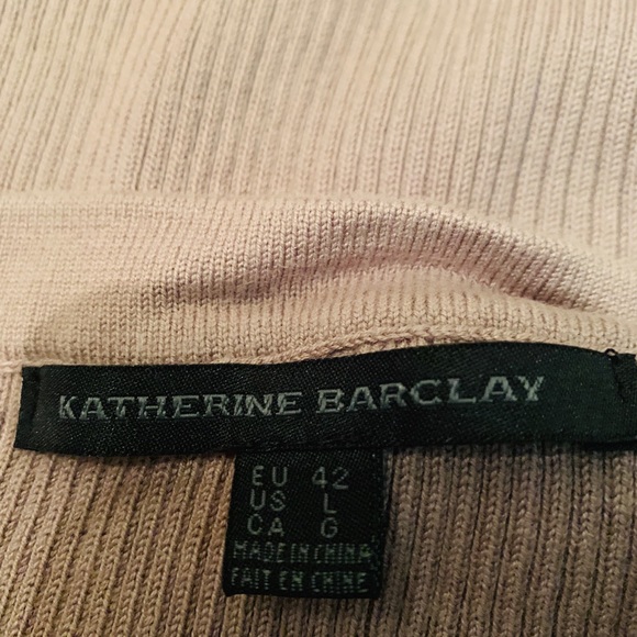 Sweater - Picture 5 of 7